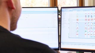 techniker (EPflex Feinwerktechnik GmbH)