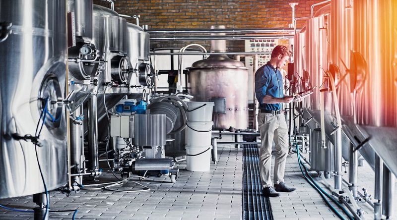 Druckerhöhung oder Desinfektion: auch in der Brauerei sind Förder- und Dosierpumpen genauso wichtig wie Hopfen und Malz. (Grundfos)