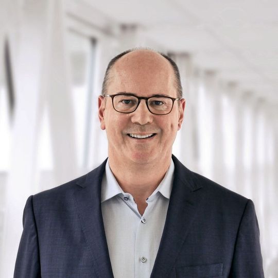 Andreas Paatz, Head of Service/Tools/Digitization at Kapp Niles, emphasizes that "customers receive not only technically advanced but also economically reliable machines through a retrofit."(Image: Kapp Niles)