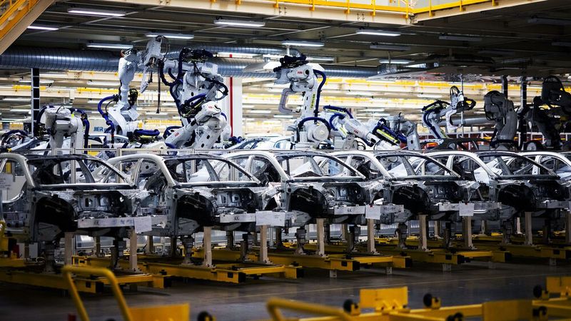 Allein im Karosseriebau gibt es 300 Roboter. (Bild: Zeekr)