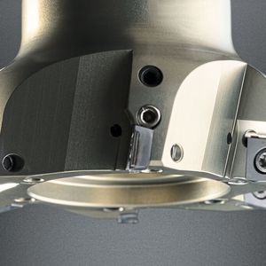 Der Planfräser zum Schlichten DTM.CX09.AL.F erweitert das bestehende Produktprogramm um einen einstellbaren Grundkörper.