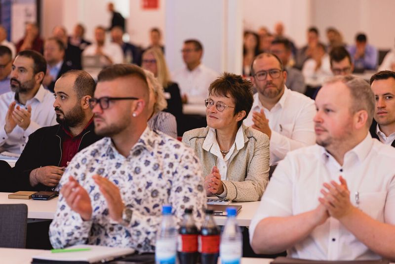 Impressionen vom Anwenderkongress Steckverbinder 2025. (Bild: Stefan Bausewein)
