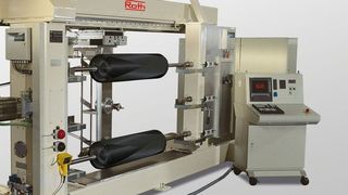 Die Filament Winding Maschine Typ 1 mit modernster Steuerungstechnik von Roth Composite Machinery ist, wie es heißt, die meistverkaufte Maschine ihrer Art weltweit. (Roth)