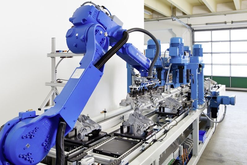 Mit Montagelösungen lassen sich Prozesse weiter optimieren sowie Qualität und Produktivität steigern. (Yaskawa)