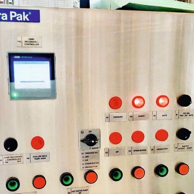 Der Jumo Dicon Touch im Milchpasteur-Skid (Bild: Jumo)