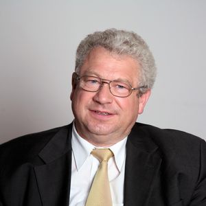 Prof. Dr.-Ing. Hermann-Josef Wagner, Energieexperte an der Ruhr-Universität Bochum: „Ich finde, es ist mutig in der jetzigen Zeit, wo so vieles sich verändert, noch einen energy outlook zu produzieren.“