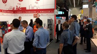 Treffpunkt PROCESS Stand (Bild: PROCESS)