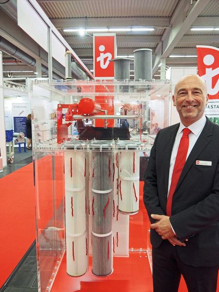 Torsten Urig, Infastaub. „Im gleichen Filtersystem lassen sich unterschiedlichste Patronen und Schläuche sowie Filtermaterialien einsetzen.