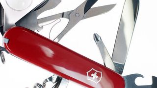 Die Multi-Cloud ermöglicht die parallele Nutzung von Cloud-Diensten und -Plattformen mehrerer Anbieter. (Jörg Lantelme - stock.adobe.com)