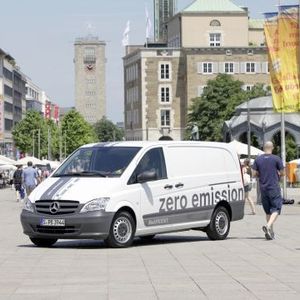 Die Großstadt ist Elektroautorevier. Die Reichweite ist hier nicht wichtig, sondern das fehlende Abgas und das leise Fahrgeräusch.