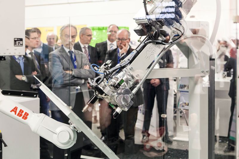 Leichtbau City: Leichtbau-Praxis studieren. (Foto: Stefan Bausewein)