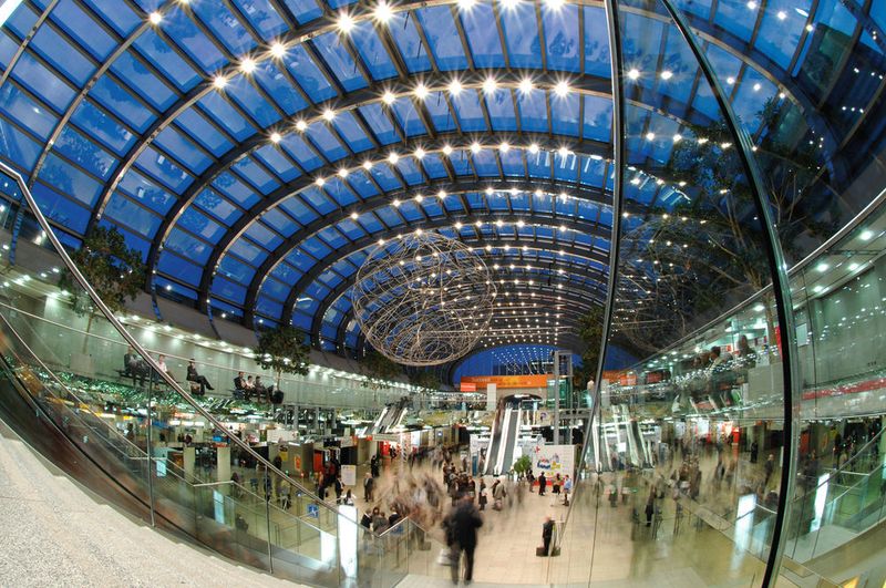 Die Metav, Messe für Technologien der Metallbearbeitung, findet vom 23. bis 27. Februar auf dem Gelände der Messe Düsseldorf statt. (Bild: Rene Tillmann, Messe Düsseldorf)