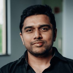 Sandeep Billa arbeitete an der schnelleren Inbetriebnahme industrieller Klimaanlagen, …(Bild:  Siemens)