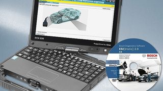 Die neue Version der Werkstattsoftware von Bosch soll Kfz-Betriebe bei der Arbeit am Fahrzeug noch besser unterstützen. (Foto: Bosch)