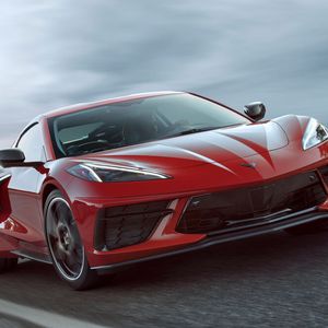 Der Wagen lässt sich nicht nur leichter lenken als bisher, sondern vor allem präziser platzieren.(Bild:  Chevrolet)