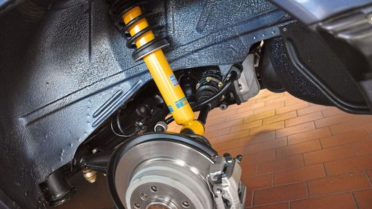 „Bilsteins“ gibt es seit vielen Jahrzehnten. Entsprechend ist ihre Verwendung auch in Oldtimern mit H-Kennzeichen in aller Regel kein Problem.(Bild:  Bilstein)