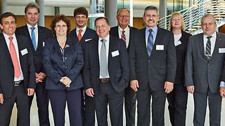 In Leipzig wählten die Mitglieder 15 Unternehmer in den neuen Vorstand des VDMA Ost. (VDMA Ost)