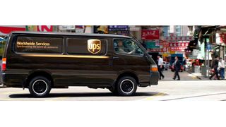 2013 führte der US-Paketdienst UPS das Navigationssystem ORION ein (On-Road Integrated Optimization and Navigation) ein. Dieses berücksichtigt garantierte Lieferfristen für einzelne Pakete, angemeldete Abholungen und spezielle Kundenklassen mit bevorzugter Bedienung sowie Daten aus dem Verkehrsfluss in Echtzeit.  (UPS)