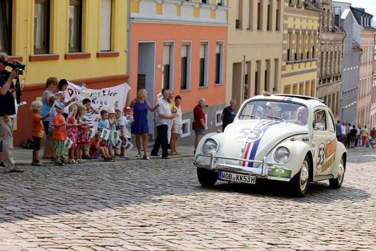 Bei der Sachsen Classic säumen regelmäßig zahlreiche Zuschauer die Strecke. (Foto: Volkswagen)