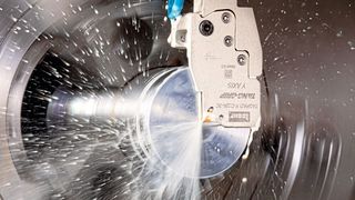 Iscar stellt auf der AMB u. a. zwei neue Systeme für die Logiq-F-Grip- und Tang-Grip-Familie zum wirtschaftlichen und vibrationsfreien Hochvorschub-Abstechen auf der Y-Achse vor. (Bild: Iscar)