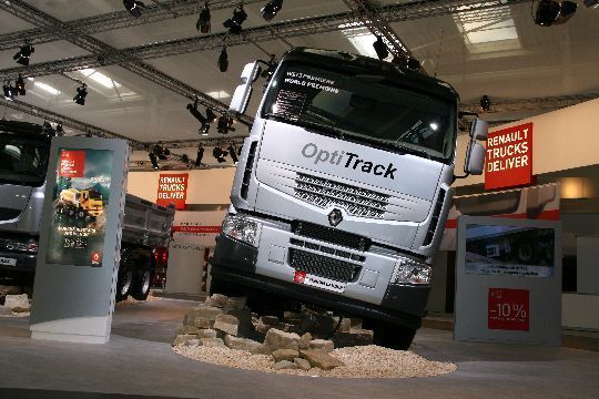 Der Premium Lander von Renault Trucks ist auch für anspruchsvolle Einsätze geeignet. (Archiv: Vogel Business Media)