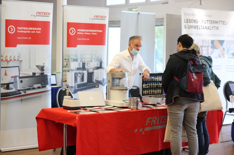 Impressionen von der LAB-SUPPLY Hannover 2021   Weitere Infos zu den kommenden LAB-SUPPLY-Messen finden Sie auf www.lab-supply.info.  (LABORPRAXIS, I. Ottleben)