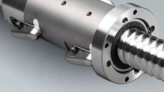 Bei den Pressen bis 640 kN setzt Osterwalder die NSK-Kugelgewindetriebe der HTF-Baureihe ein. (NSK Deutschland)