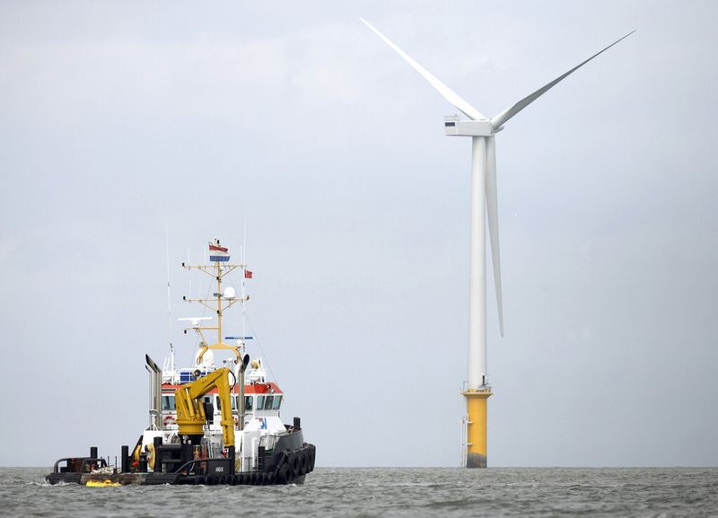 Die Logistik für das Errichten von Osshore-Windkraftanlagen muss im Vorfeld ganz genau geplant werden. (Bild: Siemens)