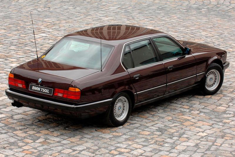 Den BMW 750iL gab es auch in einer gepanzerten Ausführung. (BMW)