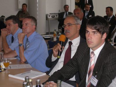 Aus den Vorträgen ergaben sich intensive Diskussionen. Hier Kurt Lay (Rheinisch AG). (Archiv: Vogel Business Media)