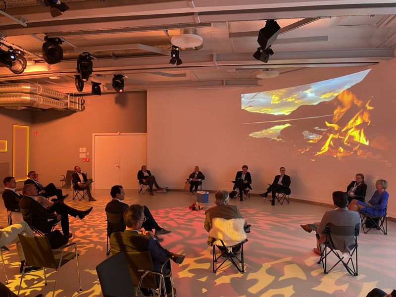 Wie jedes Jahr – bei den Campfires wollen alle dabei sein. Und bei dem von Marina Köhn vom Umweltbundesamt erst recht! (Vogel IT-Medien GmbH)