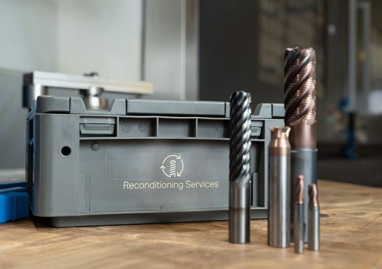 Machining professionals who want to save time and money and at the same time act more sustainably should take a closer look at the now optimized digital reconditioning service for tools from Sandvik Coromant ...(Image: Sandvik Coromant)