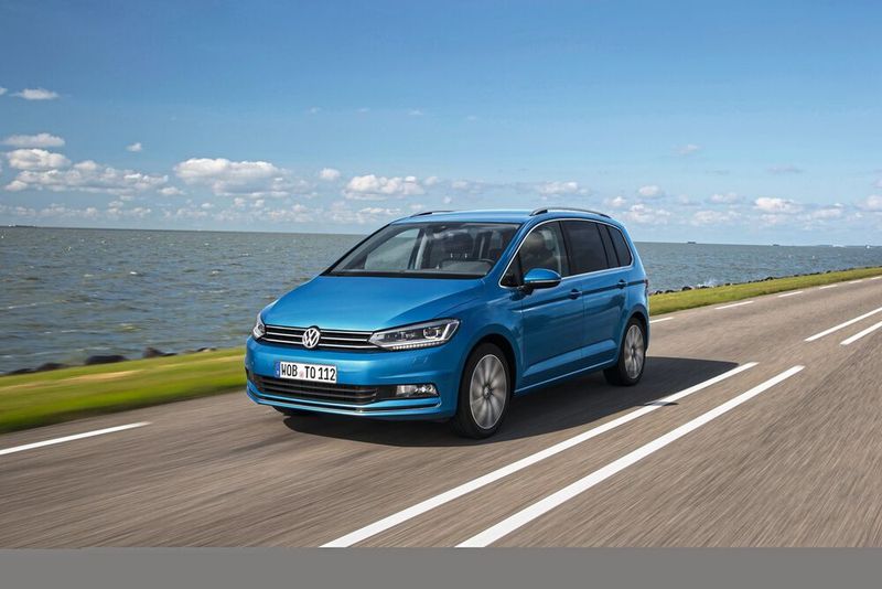 Meistverkaufter Großraum-Van im September 2024: der VW Touran mit 1.936 Neuzulassungen (Bild: VW)