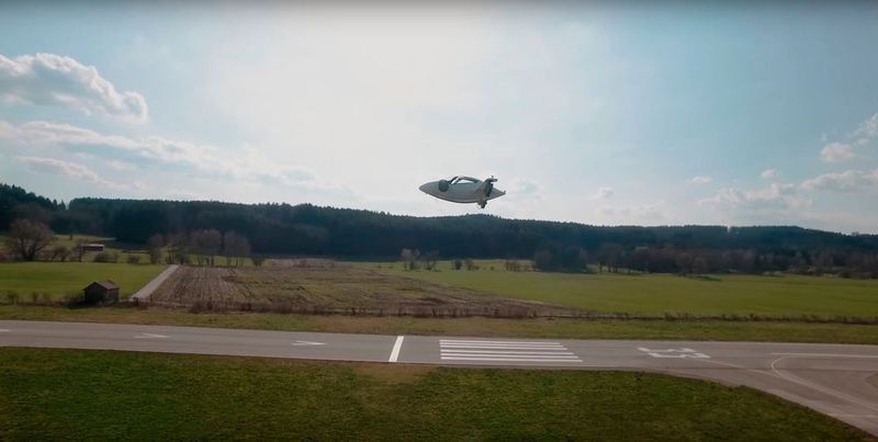 Der Lilium Jet transportiert Passagiere kostengünstiger als ein Taxi (Lilium)