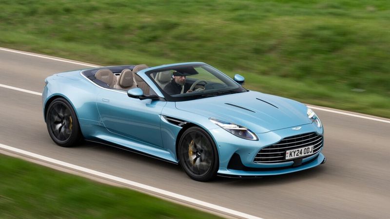 Der neue DB12 Volante basiert weitgehend auf dem bereits im Herbst 2023 eingeführten DB12 Coupé. (Bild: Marcus Werner)