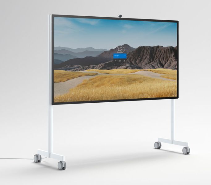 Der Surface Hub 2S kann auch in der großen 85-Zoll-Version im Unternehmen mobil eingesetzt werden. Die Standfüße mit Rollen sind optional erhältlich.  (Microsoft)