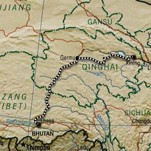 1 Lange 1.956 Kilometer: Die Eisenbahnstrecke Qinghai-Tibet mit einer Gesamtlänge von 1.956 Kilometern verläuft von Xining, Qinghai nach Lhasa, Tibet Bilder: Phoenix Contact