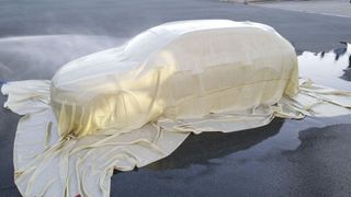 Die neue „Silica Ultimate“ besteht aus einem Hochtemperaturgewebe mit beidseitiger mineralischer Beschichtung.  (Bild: Würth)