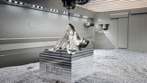 Auf dem jüngsten Gross-Bearbeitungszentrum können Werkstücke bis zu 4 × 6 Metern hochpräzise bearbeitet werden – eine Fertigungsdimension, die in der Schweiz nur wenige Anbieter abdecken. (Bild: IBOR AG)