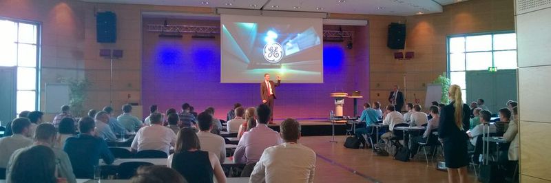Additive Revolution in vollem Gang – So lautete das Thema des 3. Keynote-Vortrages von Sean Keith, GE Additive(Bild:  D.Quitter / konstruktionspraxis)