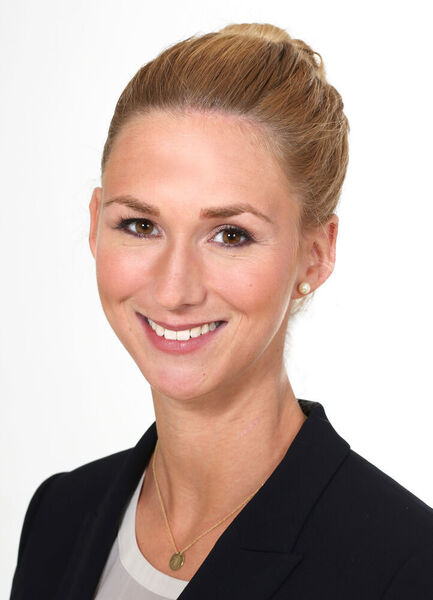 „Die Devise lautet momentan Evolution statt Disruption. Unternehmen fahren auf Sicht und dieses Vorgehen wird durch die Corona-Pandemie weiter verstärkt“, erklärt Dr. Katharina Hölck, Projektleiterin der Studie und Managerin bei MHP (MHP)