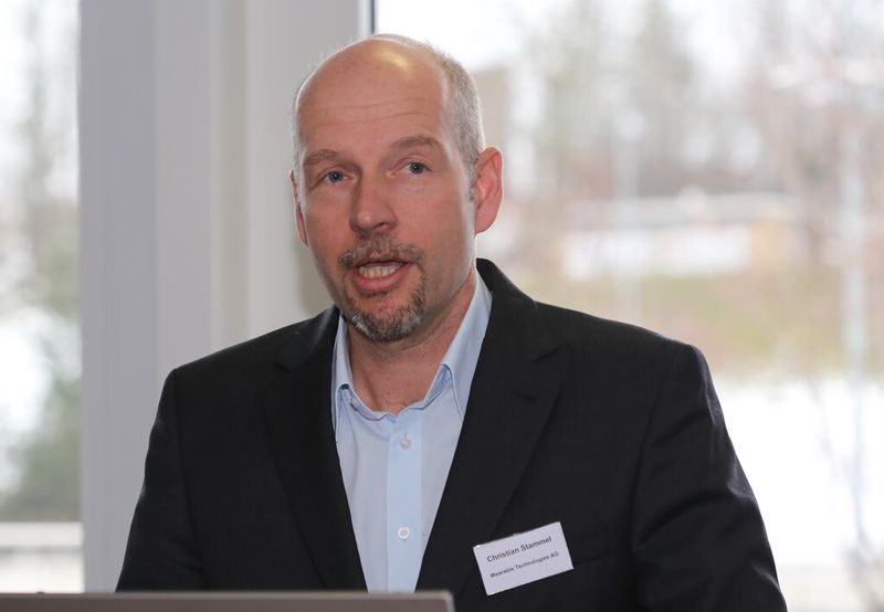 Christian Stammel, Gründer und CEO von Wearable Technologies AG, Innovations- und Entwicklungsplattform für alle Technologien, die in Körpernähe, direkt am oder im Körper getragen werden: «Wearbales sind nur da sinnvoll, wo auch eine intelligente Umgebung genutzt werden kann.» (Bild: Anne Richter, SMM)