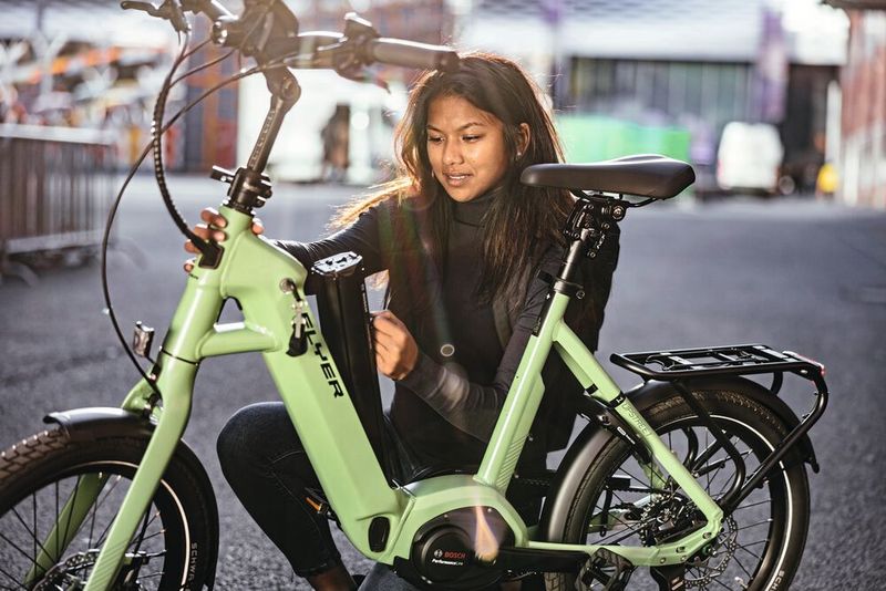 Der Akku wird entweder in den Hauptrahmen integriert oder am Unterrohr bzw. Sitzrohr montiert. (Bild: www.flyer-bikes.com | pd-f)