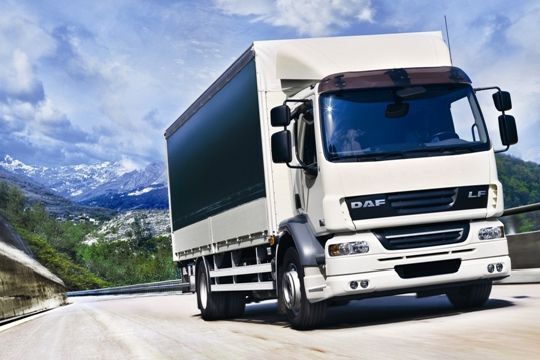 DAF sieht sich mit seinen Produkten und Dienstleistungen auf dem richtigen Weg, seine Marktposition auch im Jahr 2012 zu behaupten. (Foto: DAF Trucks)