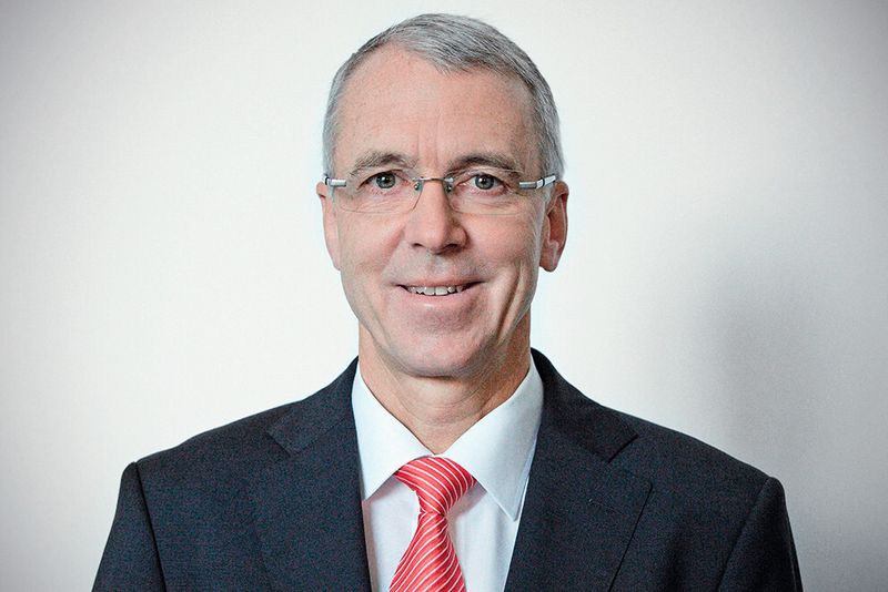 „Wir müssen die Entwicklungen in unseren Märkten schon weit im Voraus erkennen und die passenden Lösungen dafür anbieten“, erklärt Joachim Beyer, Vorstand Technik bei der Schuler AG. (Bild: Schuler)