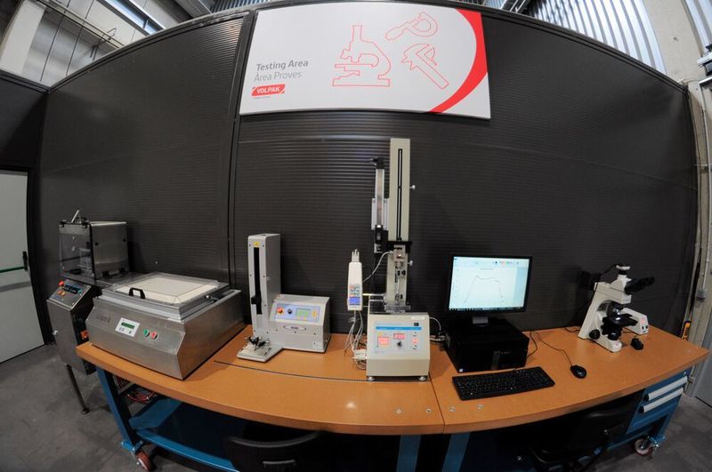 Pouch Lab offers a unique place where customers as well as material manufacturers can study the evolution and the behaviour of different types of packaging material.  (Volpak)