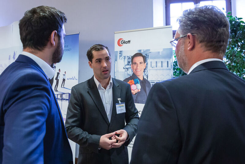Impressionen der Förderprozessforen 2019: Beim Pumpen- und Schüttgut-Forum diskutieren Experten an zwei Tagen über Probleme bei Förderprozessen. Dabei steht der praxisorientierte Austausch und die gemeinsame Lösungsfindung im Vordergrund des Netzwerktreffens der Pumpen- und Schüttgut-Community. (Stefan Bausewein / PROCESS)