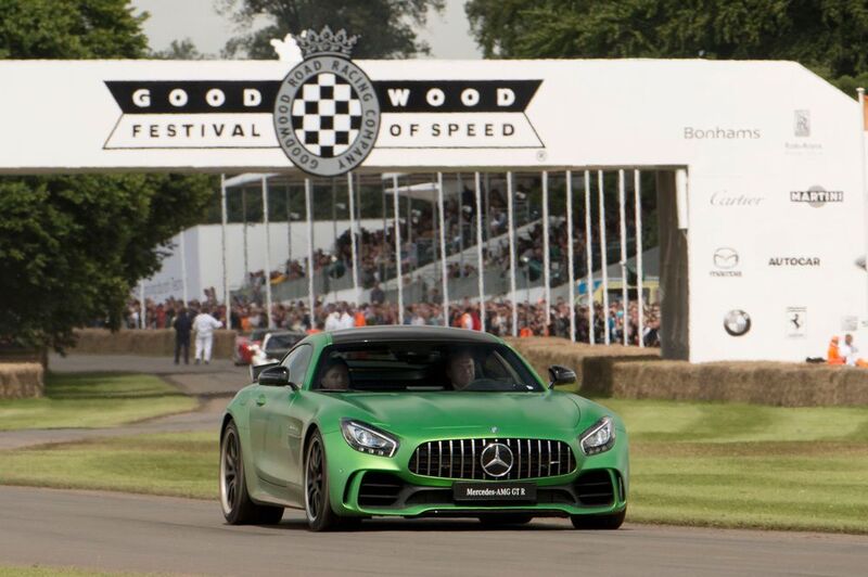AMG-Chef Moers: „Dieser Straßensportwagen lässt unsere Herkunft aus dem Motorsport mit jeder Faser spüren“. (Mercedes-Benz)