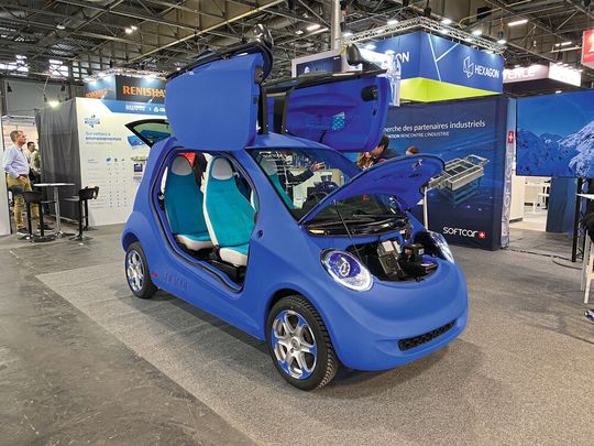 La voiture légère, recyclable, et à faible emprinte carbone, présentée par Softcar SA.(Source :  Marina Hofstetter)