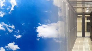 Egal ob eine IT-Abteilung die Cloud erst testet, oder schon mit einer hybriden IT-Umgebung arbeitet, die Sicherheitsrichtlinien und Kontrollen müssen darauf abgestimmt sein. (Bild: Pixabay)